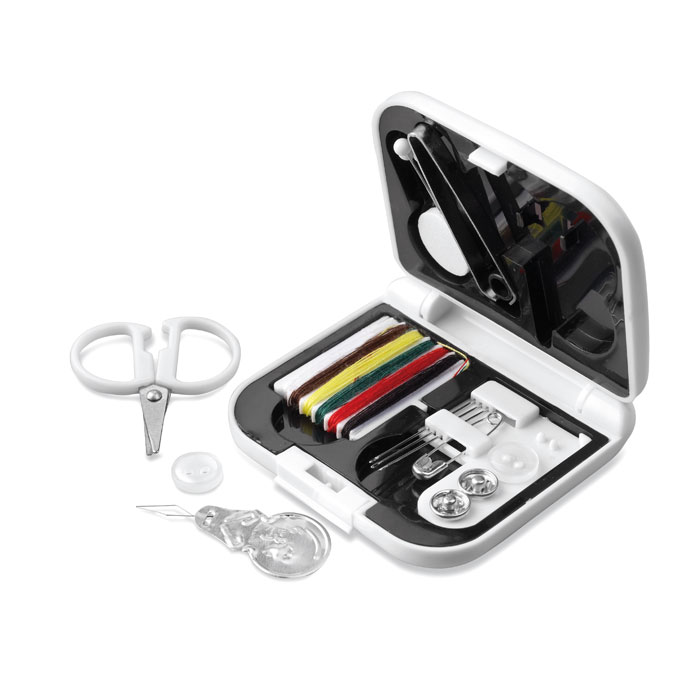 Set cucito in astuccio di plastica — gadget promozionale personalizzabile con il tuo logo