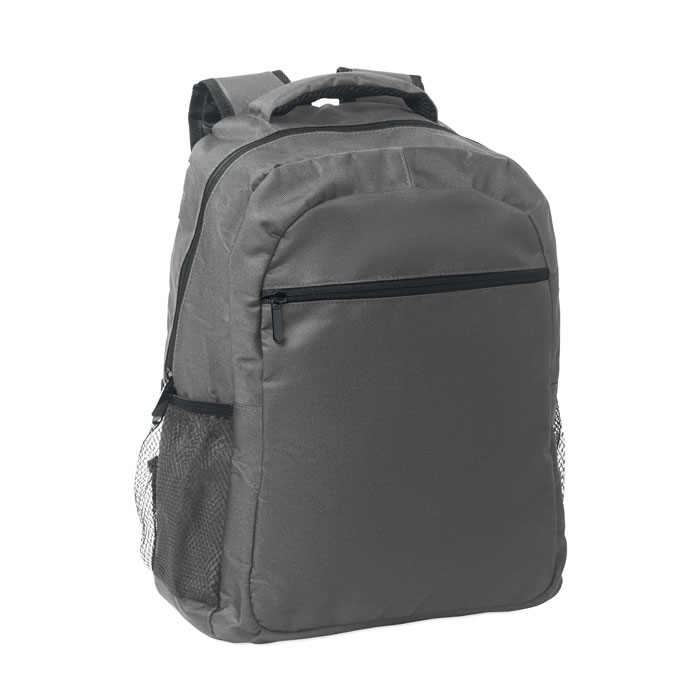Zaino per laptop da 15 pollici in poliestere 600D RPET con scomparto imbottito per laptop all'interno, tasche in rete su entrambi i lati e tasca frontale con cerniera — gadget promozionale personalizzabile con il tuo logo