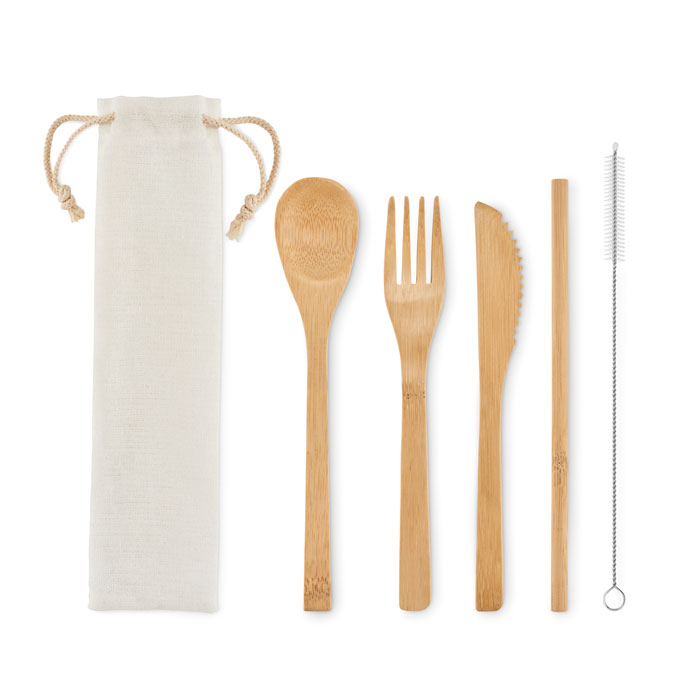 Set posate in bamboo — gadget promozionale personalizzabile con il tuo logo